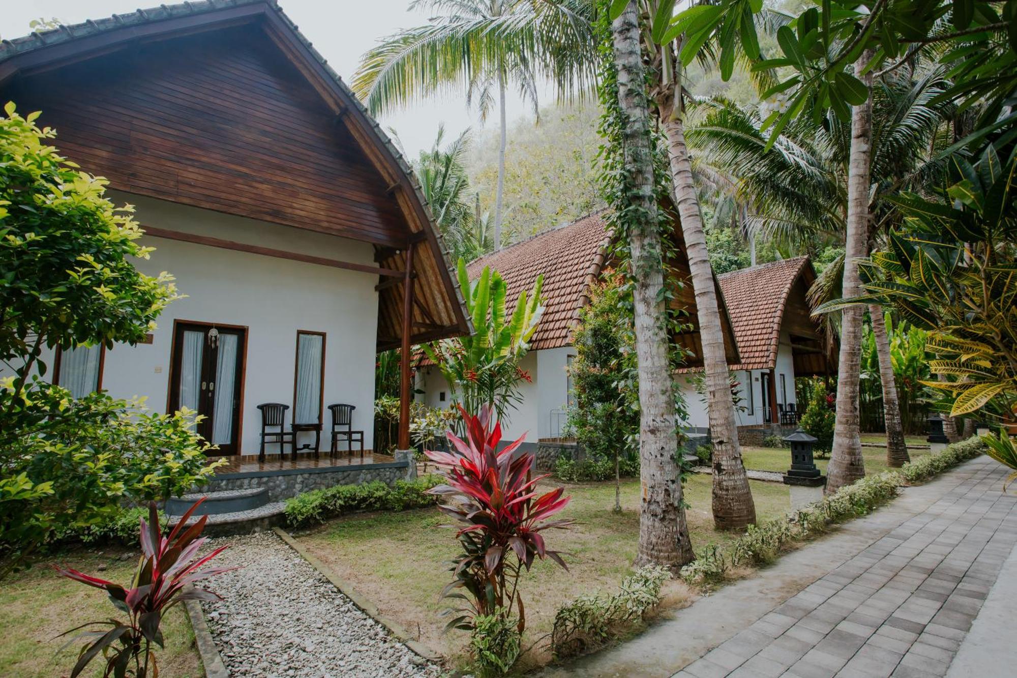 Crystal Bay Villa & Residence Toyapakeh ภายนอก รูปภาพ